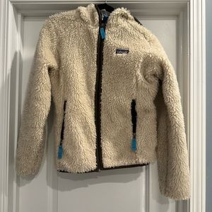 Patagonia Fuzzy Coat Size Medium